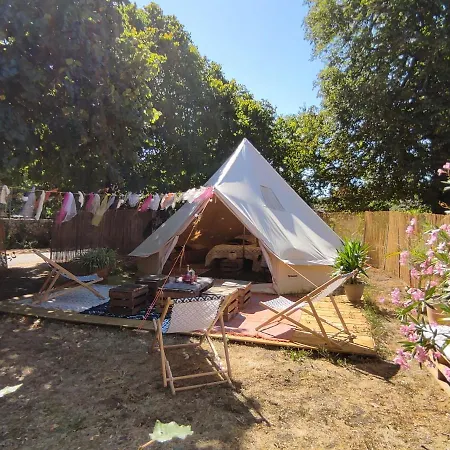 Le Bivouac ラグジュアリーテント